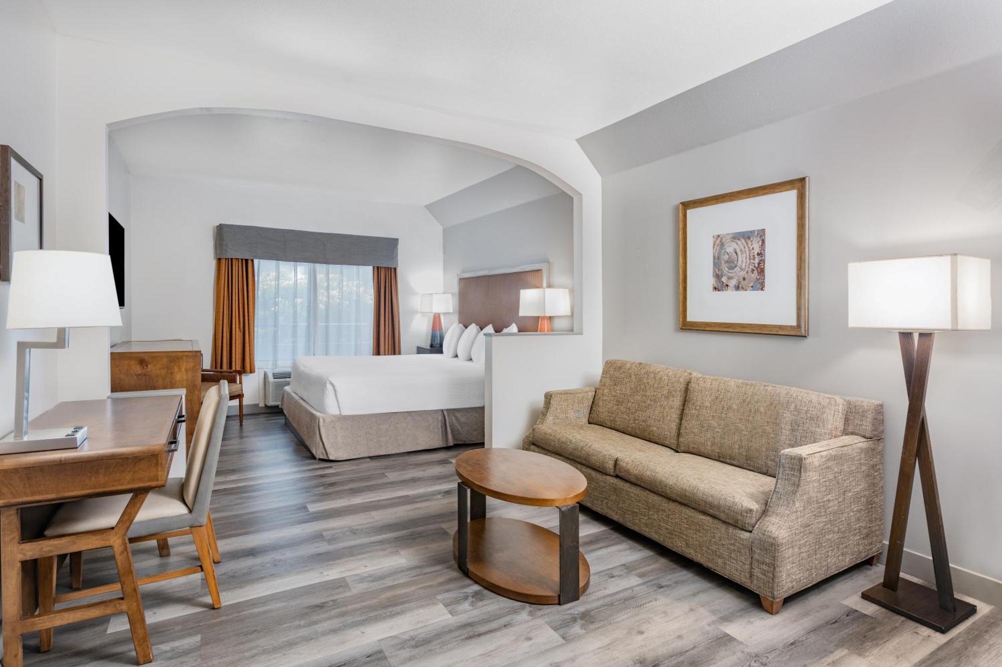 Ramada By Wyndham Bakersfield Otel Dış mekan fotoğraf